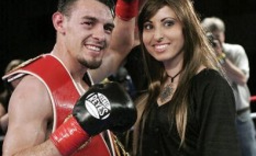 Guerrero lemondott vb-övéről, hogy feleségét ápolhassa