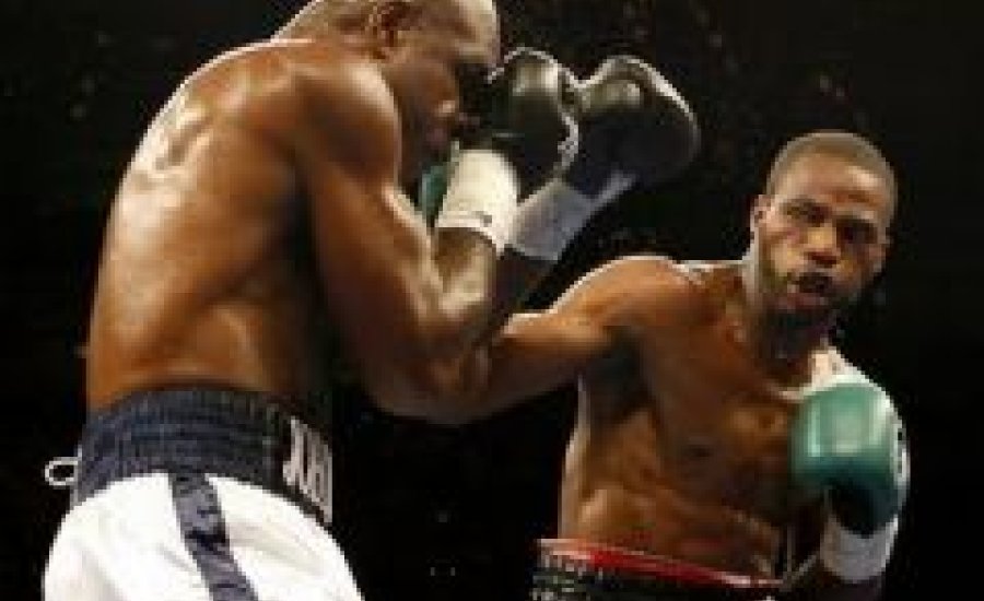 Dawson és Johnson az interim WBC címért