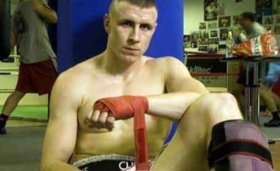 Karacs Attila edzőként segíti a zsarukat