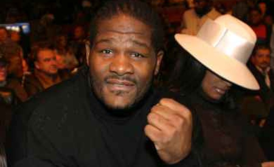 Riddick Bowe muaythai mérkőzést vállal?