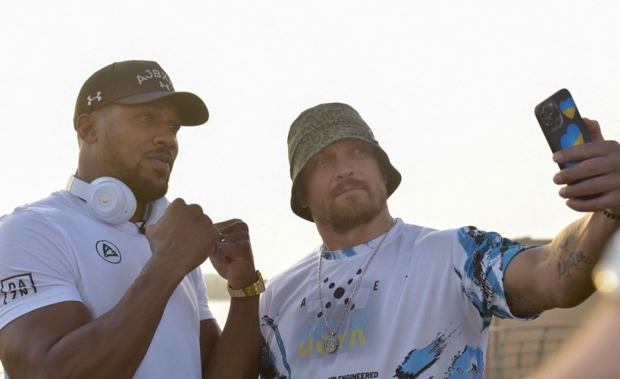 Usyk és AJ nagy harcot ígért a londoni sajtótájékoztatón