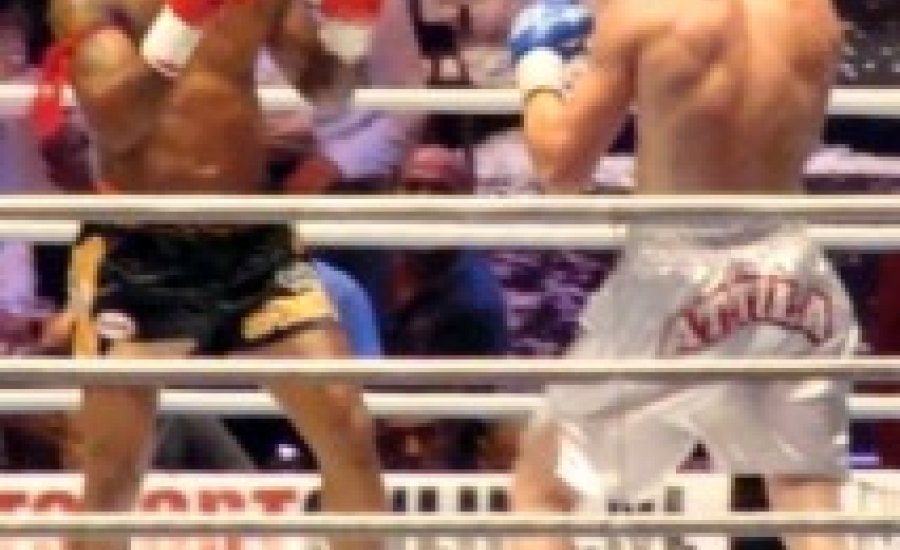 Karacs Attila vitatható megosztott pontozással kikapott