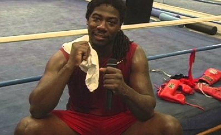 Charles Martin készen áll szupersztárrá válni