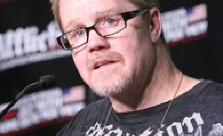 Roach szerint Mayweather gyorsaságával nyerhet