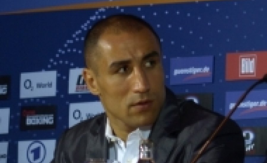 Abraham nagy tervekkel várja 2011-et