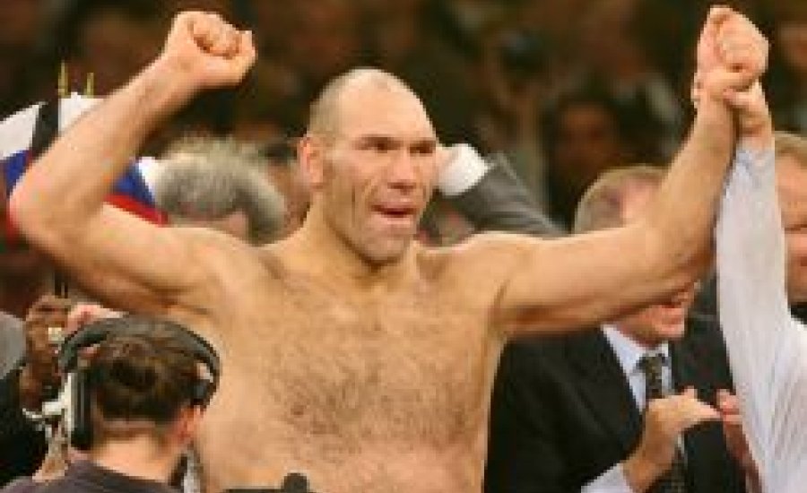 Valujev a WBA egyedüli bajnoka