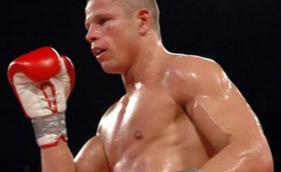 Szili István első címmérkőzésére készül