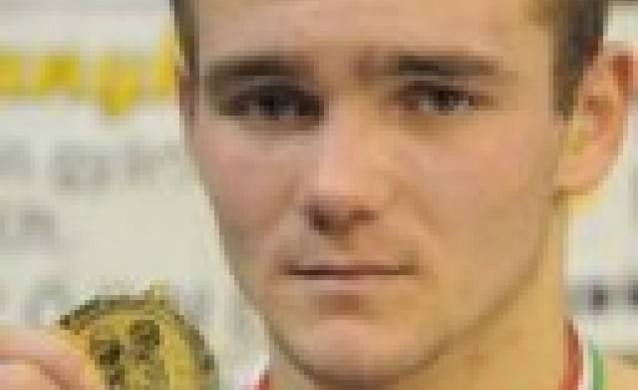 Gipsz került Varga Miklós kezére