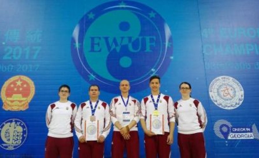 Három érem a wing chun kungfu Eb-n