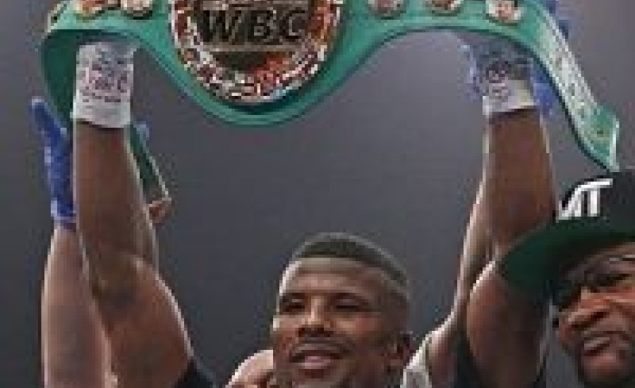 Hasfelmetsző Jack: jöhet DeGale