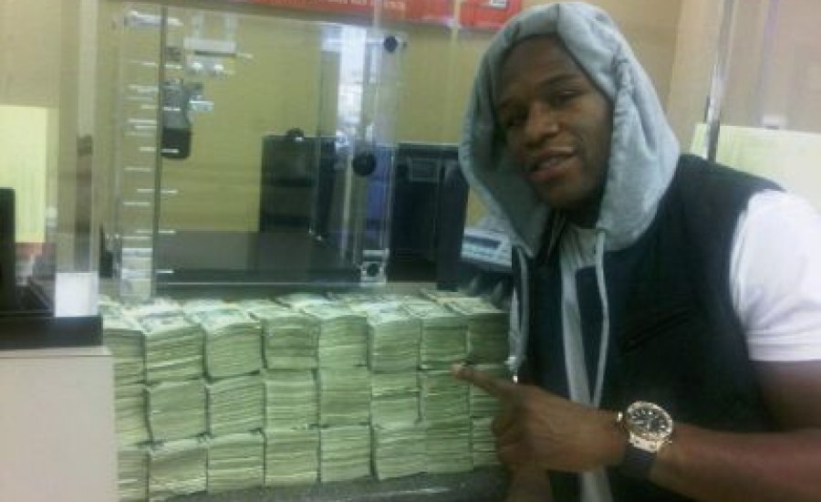 Mayweather a legjobban kereső sportoló