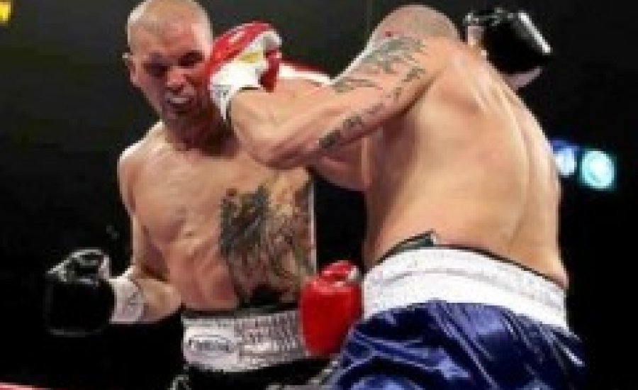 Zbikowski szünetelteti boksz-karrierjét