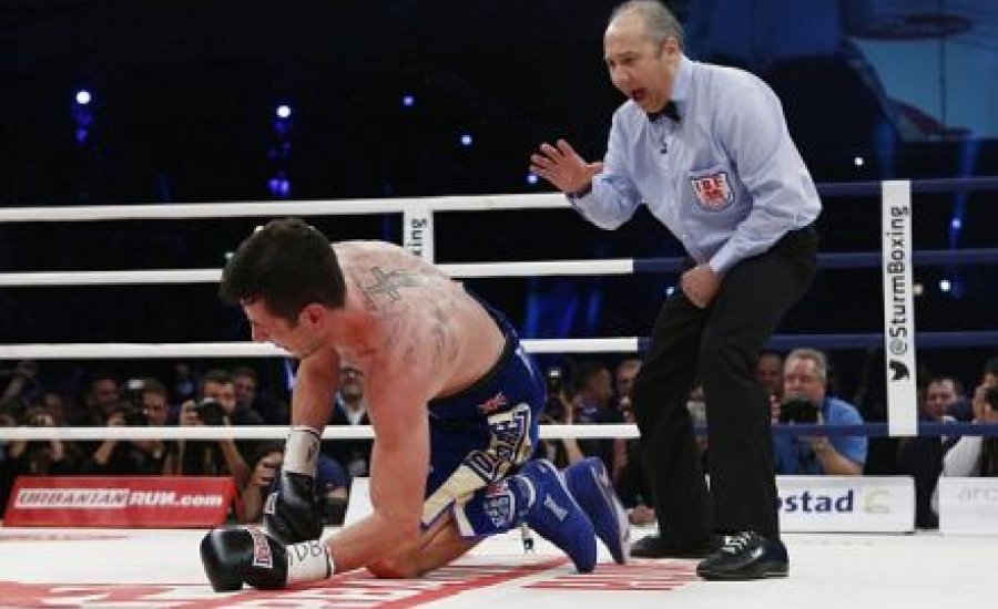 Felix Sturm elsöpörte Barkert