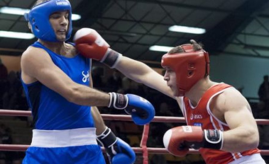 Felfüggesztették Harcsa ösztöndíját