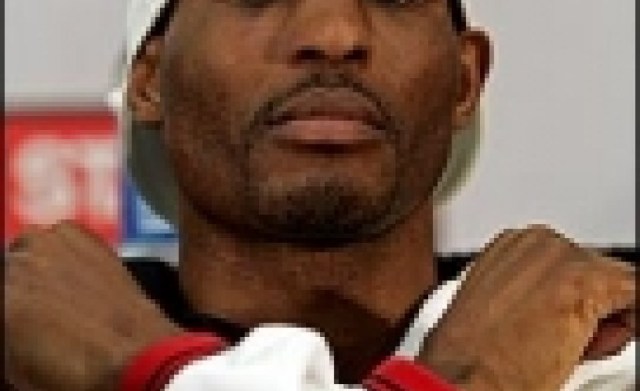 Bernard Hopkins nem fizetett az IBO-nak