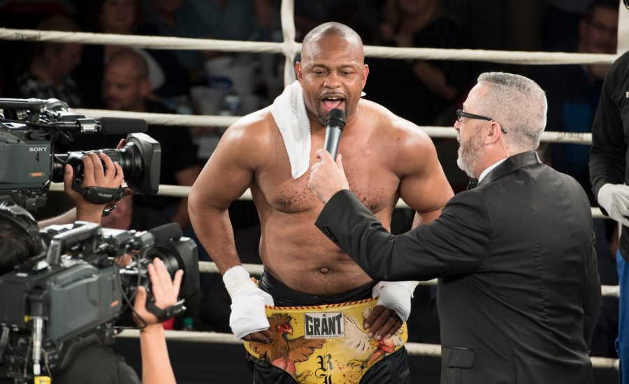 Roy Jones Jr. vs Paul Vasquez