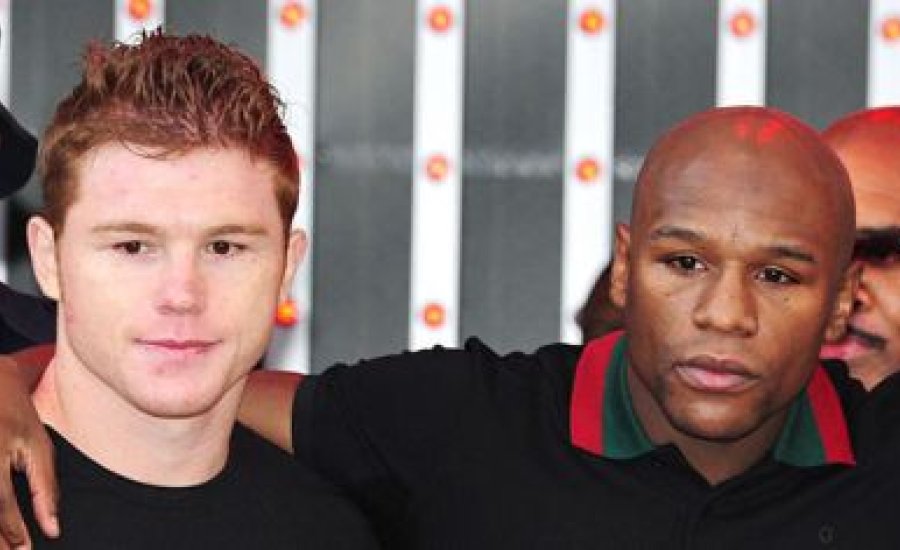 Mayweather kiütné Alvarezt