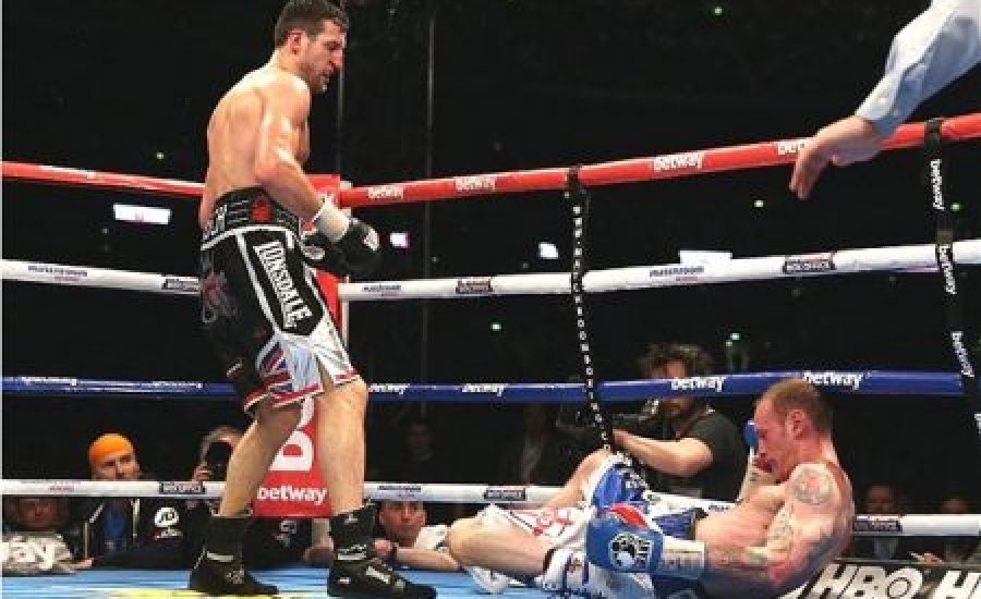 Carl Froch brutálisan kiütötte Groves-t