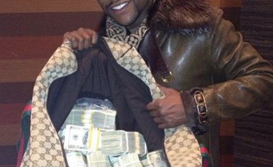 Elvették Mayweather WBO vb-övét