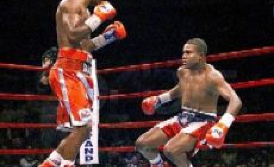 Trinidad-Hopkins visszavágó novemberben?