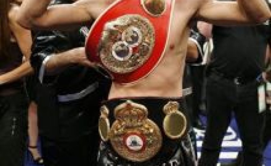 Margarito „Canelo” bátyjával meccsel