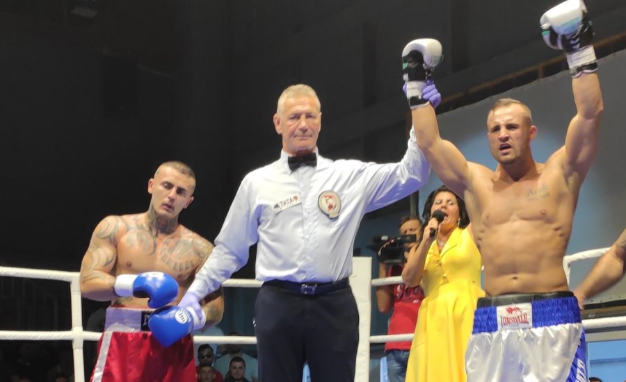 Klasz Árpád kiütéssel nyert