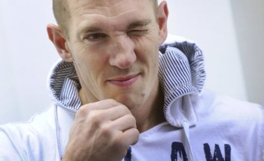 „Tomi Kid” áprilisban tért vissza