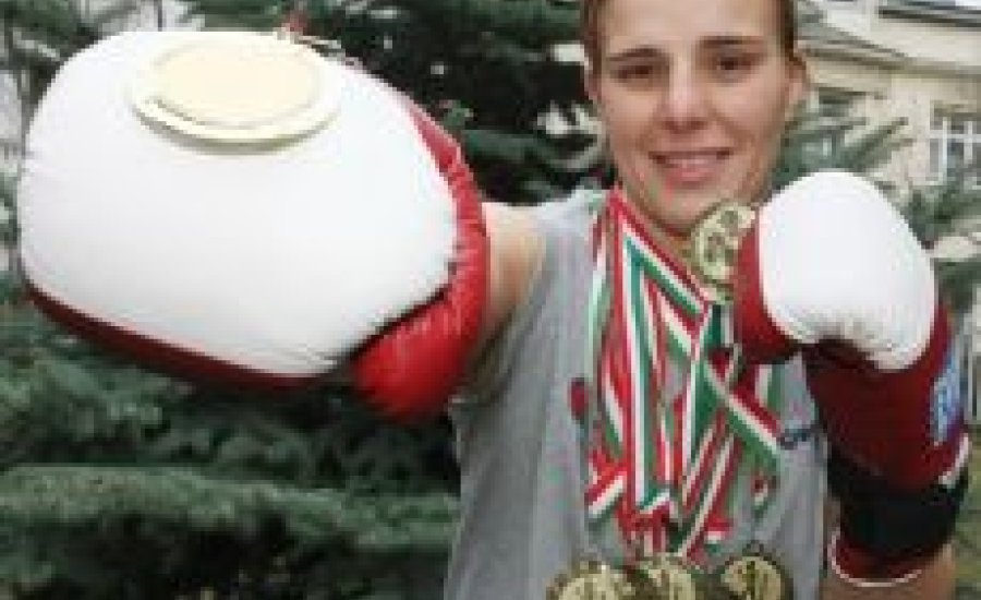Kovács Mária, a verhetetlen bokszkirálynő
