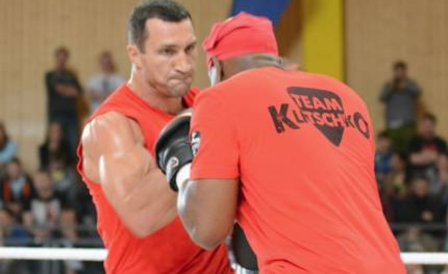 Klicskóék nyilvános edzésen