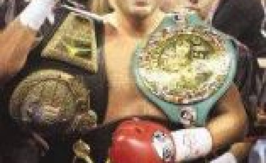 Oscar De La Hoya visszavonult