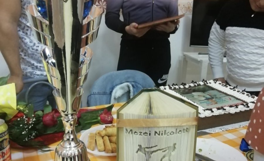 A kick-boksz világbajnok Mezei Nikolett köszöntése szűkebb hazájában