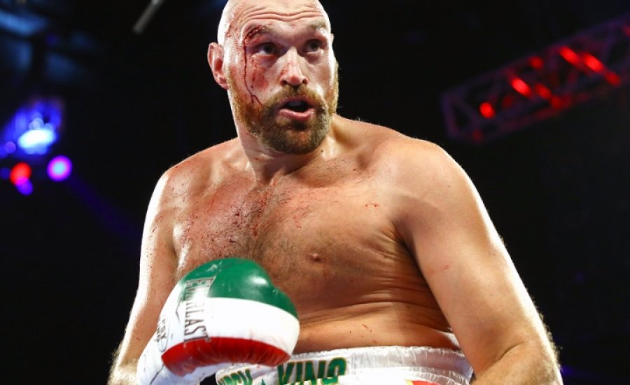 Tyson Fury nem Wilderrel bokszol decemberben