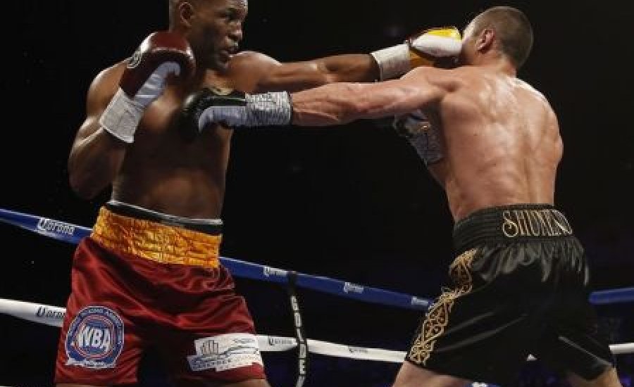 Bernard Hopkins legyőzte Sumenovot is