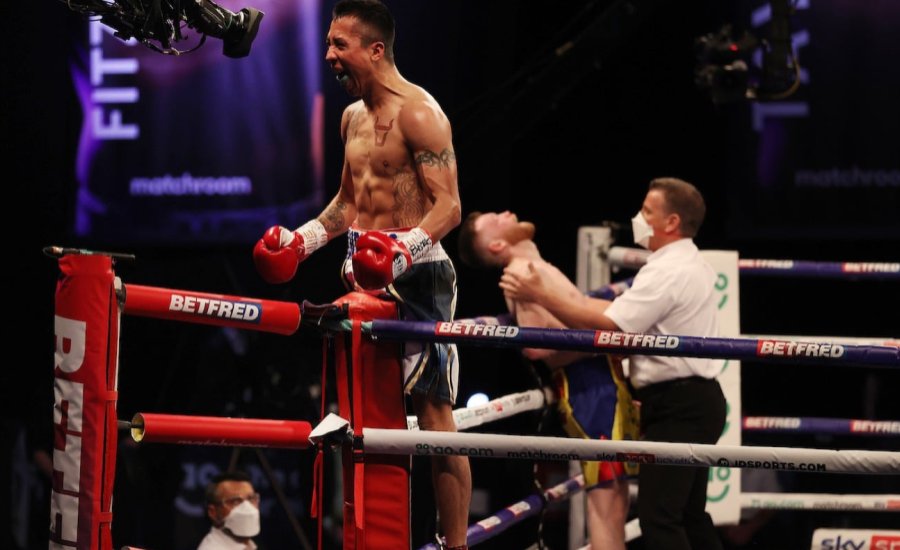 James Tennyson vs. Jovanni Straffon összefoglaló