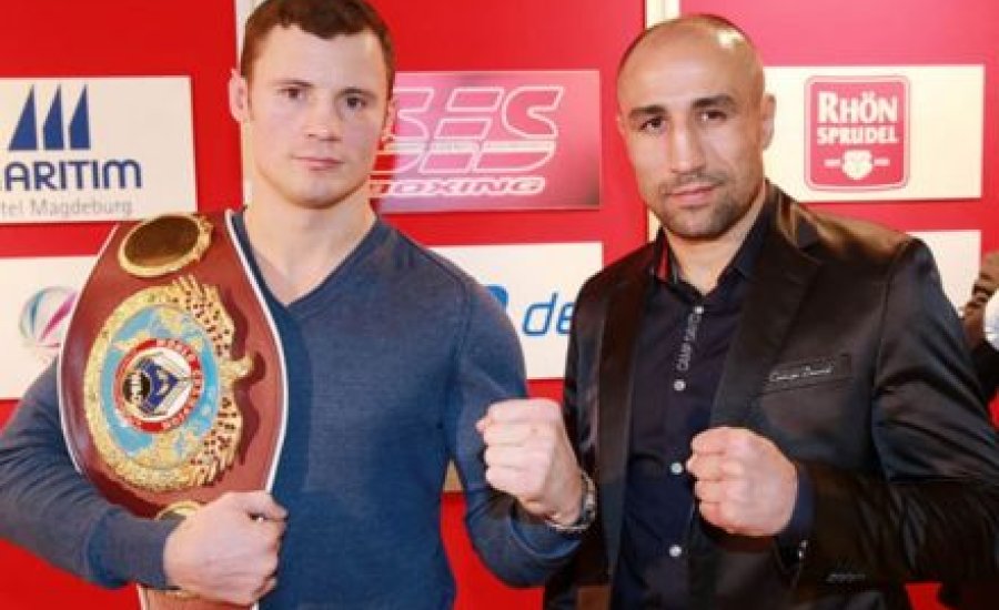 Stieglitz-Abraham: mindenki az övet akarja