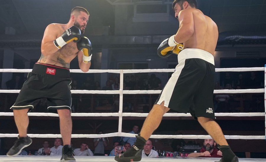 Teltházas boxgálát ünnepelt Hódmezővásárhely