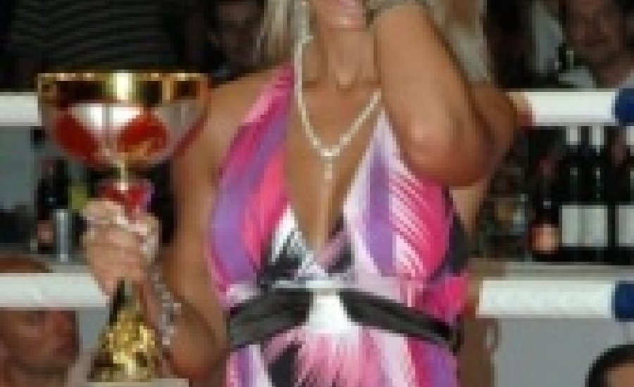 Bokszbajnok tűsarkakon: Belinszky Krisztina nem kér a celebvilágból