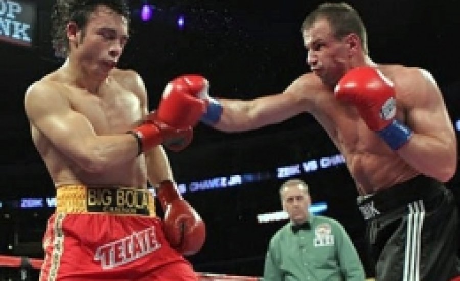 Chavez Jr. detronizálta Zbik-et