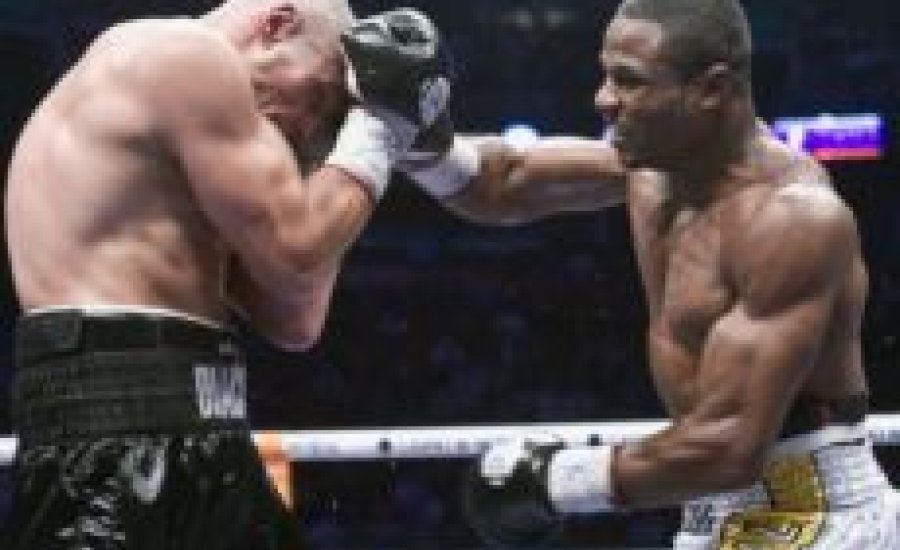 Új bajnok Erdei Zsolt súlyában: Pascal legyőzte Diaconút