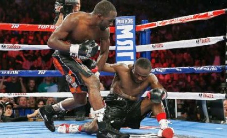 Crawford kiütötte Jean-t