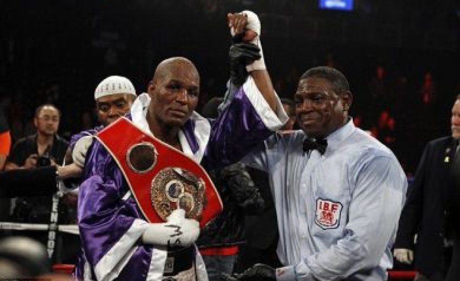 Hopkins kétértelmű üzenetet küldött az IBF-nek