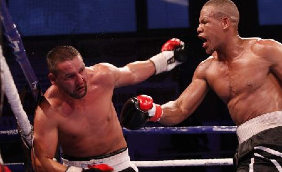 Újra tűzbe borul a szorító: Darmos-Ubah visszavágó