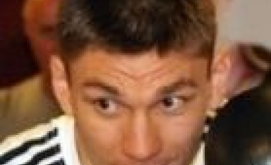 Balzsay Károly mégis  interkontinentális övért bokszol decemberben