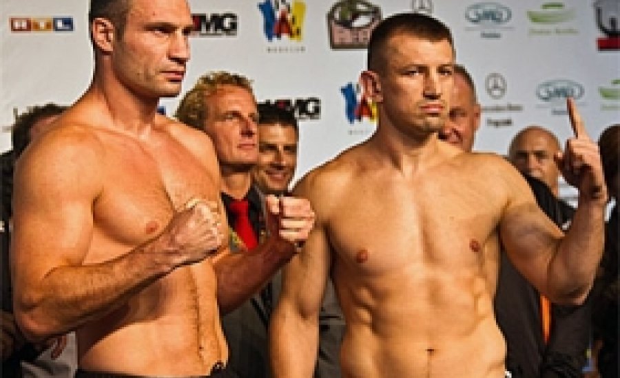 Klicsko és Adamek mérlegre állt