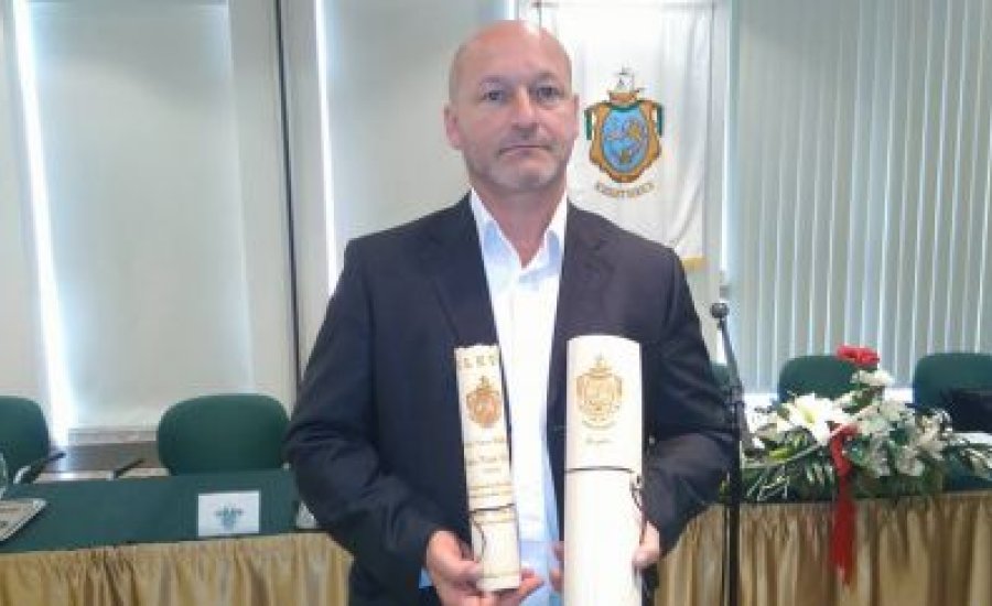 Csősz Tóth Norbert mester kitüntetést kapott