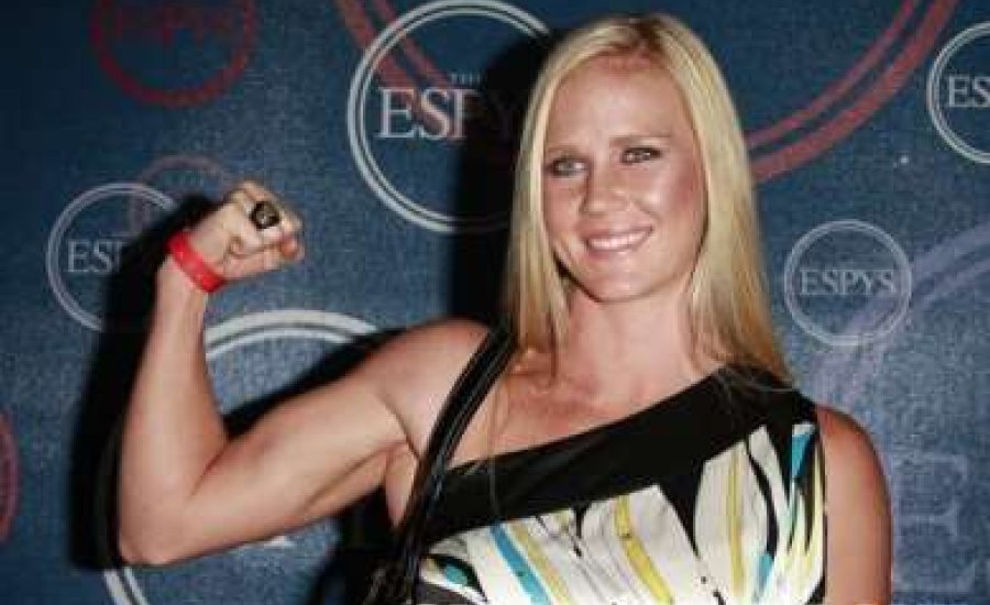 Holly Holm visszavonul az ökölvívástól