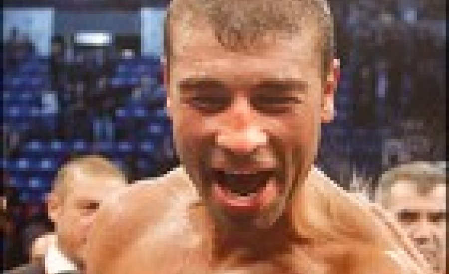 Lucian Bute kiütötte Andradét