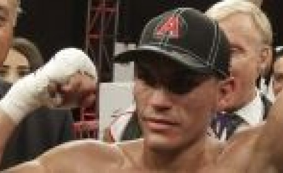 Az Estrada-Marquez küzdelem (video)