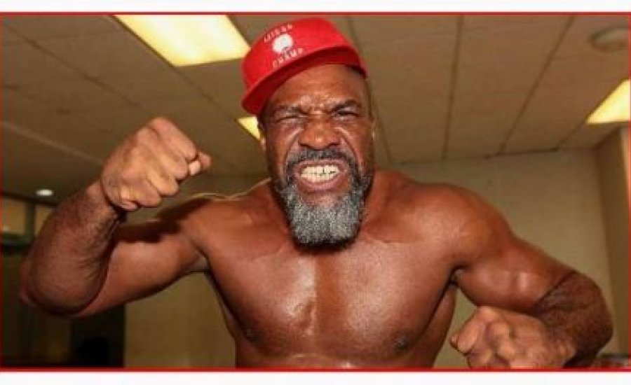 Shannon Briggs Dimitrenkóval küzd?
