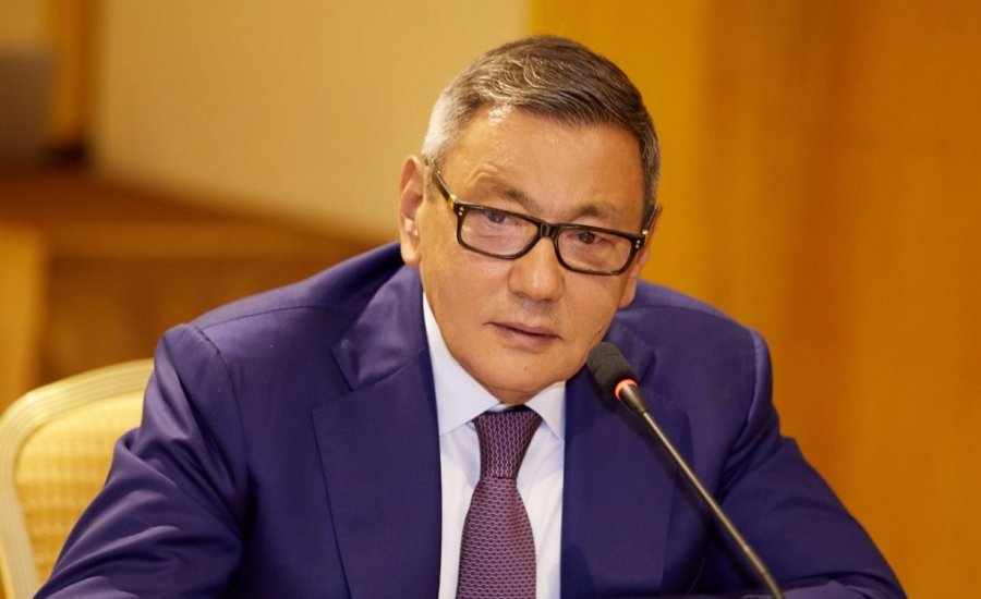 Egy svájci bank megszüntette az AIBA számláját